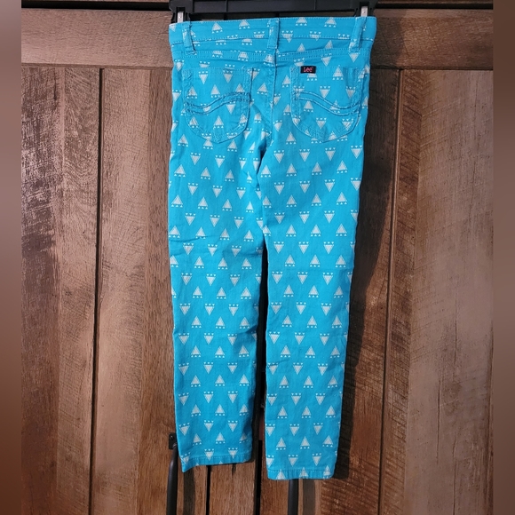 Sky Blue Lee Skinny Jeans, triangle print, size 6. - Picture 2 of 5